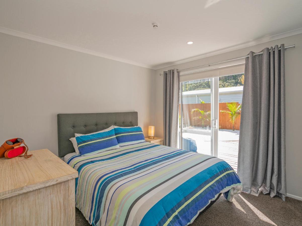 Modern Beach Pad - Whitianga Holiday Home Bagian luar foto