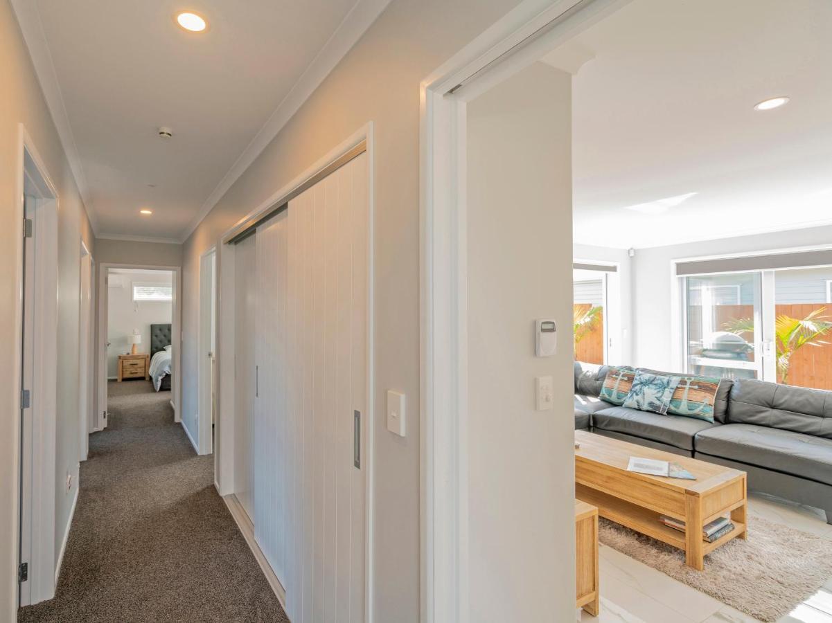 Modern Beach Pad - Whitianga Holiday Home Bagian luar foto