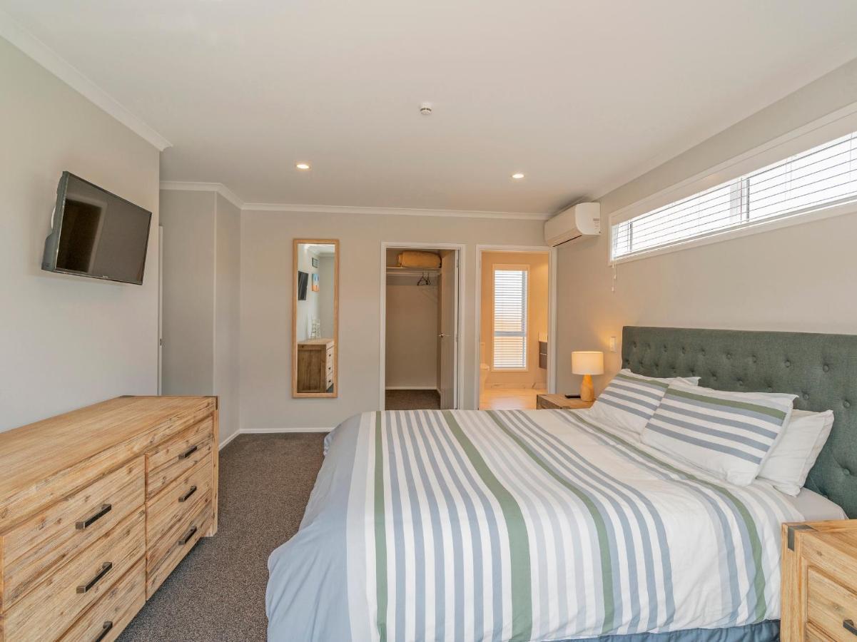 Modern Beach Pad - Whitianga Holiday Home Bagian luar foto